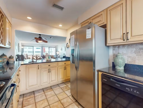 Updated Beachfront Suite Retreat with Pool & Tennis - Perfect Family Getaway